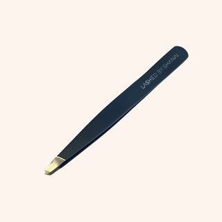 Matte Black Eyebrow Tweezers